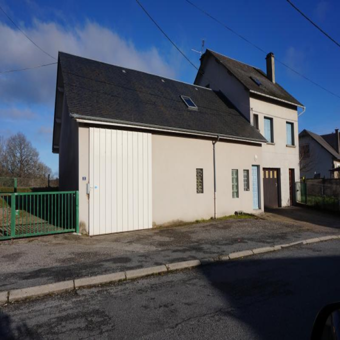 Location Immobilier Professionnel Local commercial Égletons (19300)